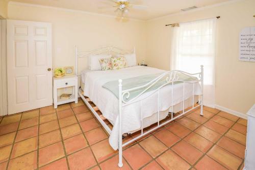 Lovely Home With Patio In Temecula Wine Country!