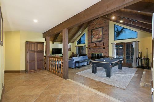 3439depv Villa