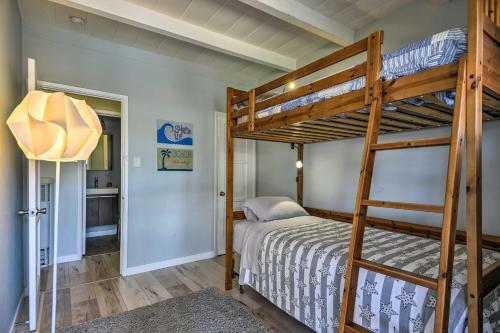 Remodeled Ventura Beach Home With Yard And Fire Pit!
