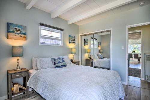 Remodeled Ventura Beach Home With Yard And Fire Pit!