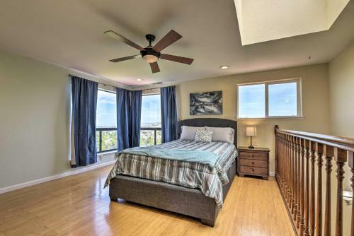 Vallejo Home With Spacious Deck, Hot Tub And Views