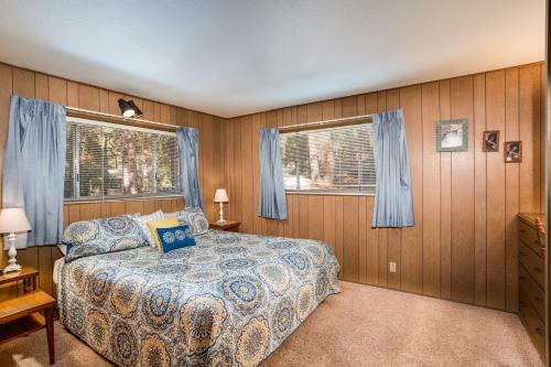 9b Deer Hollow