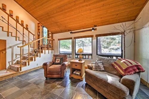 Wrightwood House With Fire Pit - Hike And Ski Nearby!