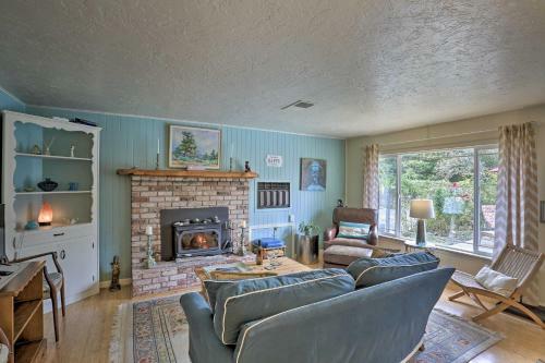 Trinity River Rose With Saltwater Pool And Fire Pit!