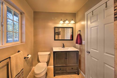 Cozy Big Bear Home - 15 Min To Lake And Skiing!