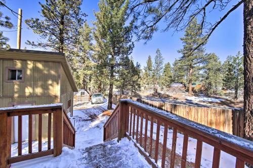Cozy Big Bear Home - 15 Min To Lake And Skiing!