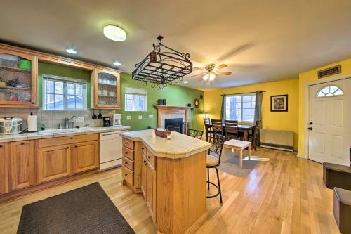 Cozy Big Bear Home - 15 Min To Lake And Skiing!