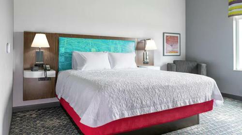 Hotel Hampton Inn & Suites Watsonville