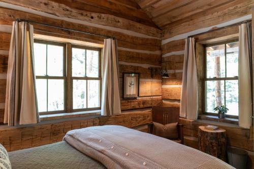 Hotel Eleven Experience Taylor River Lodge