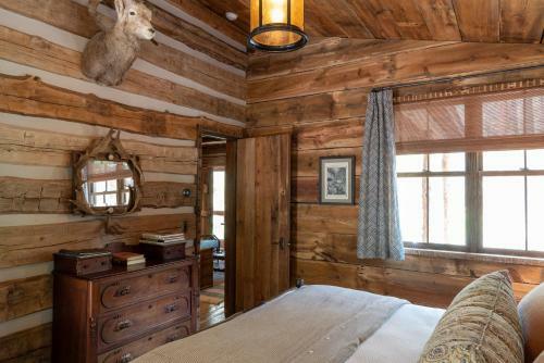 Hotel Eleven Experience Taylor River Lodge