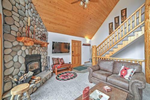 Rustic Alma Cabin On 2 Acres Hot Tub And Mtn Views!