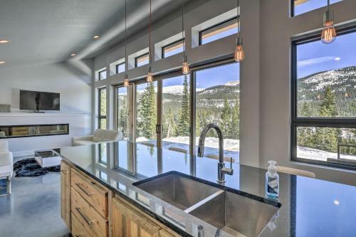 Four Voices Home Mtn Views, 15 Mi To Breck!