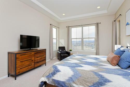 Mountain Marvel - Large Deck With Gorgeous Views Home