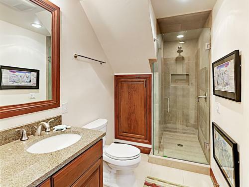 Mountain Gem Across From Slopes With Pool & Hot Tubs Townhouse