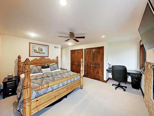 Mountain Gem Across From Slopes With Pool & Hot Tubs Townhouse