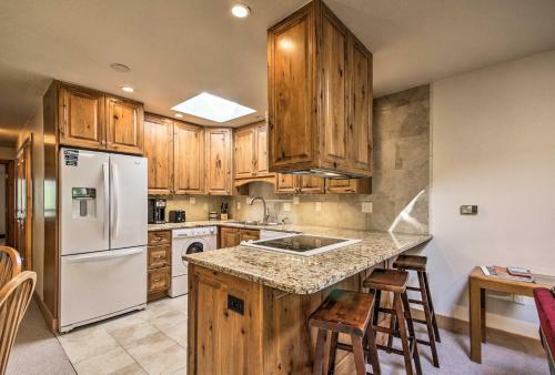 Apartamento Aspen Condo With Balcony, Walk To Shuttle And Gondola!