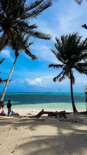 Hostal Isla Kitesurfing Guesthouse