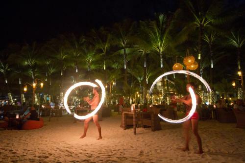 Hotel Ambassador In Paradise