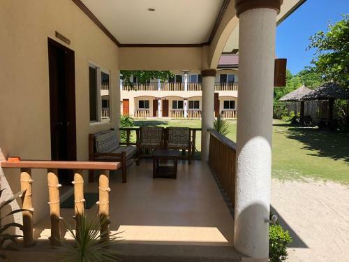 Hotel Malapascua Starlight Resort