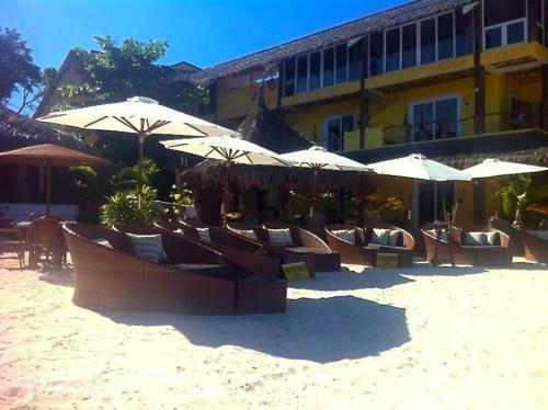Hotel Kokays Maldito Dive Resort