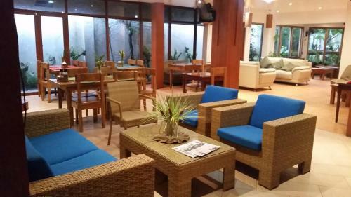Mnl Boracay Beach Hostel