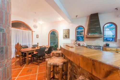 Bed & Breakfast Amihan-home