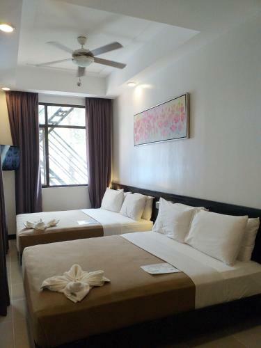 One Crescent Place Hotel