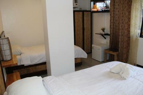 Hotel Bamboo Beach Resort & Restaurant