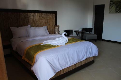 Hotel Bamboo Beach Resort & Restaurant
