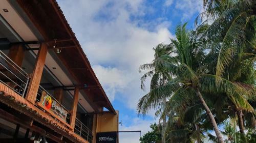 Hotel Bamboo Beach Resort & Restaurant