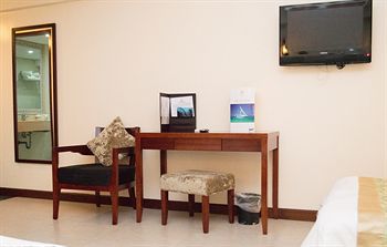 Golden Phoenix Hotel