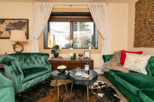 Stylish, Newly Renovated 1br In Aspen Center