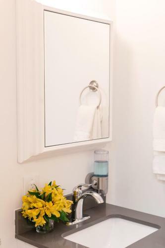 Stylish, Newly Renovated 1br In Aspen Center
