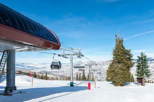 Beaver Creek West Mountain Life