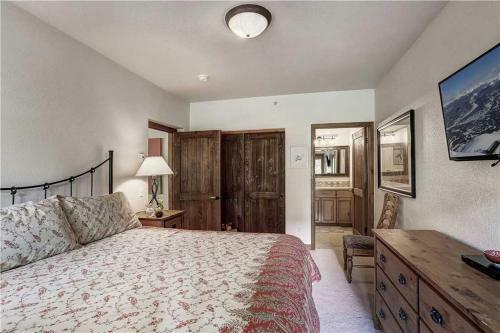 Apartamento Tyra Riverbend 213 Condo