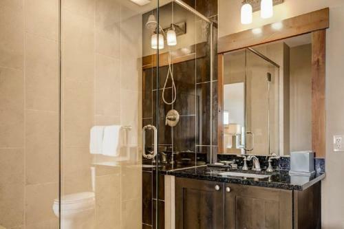 Apartamento One Ski Hill Place