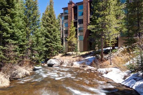 Powderhorn 203b