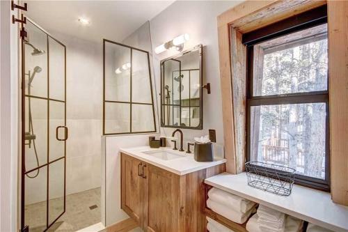 Arrow Darrow Home