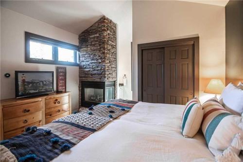 Great Escape Townhouse