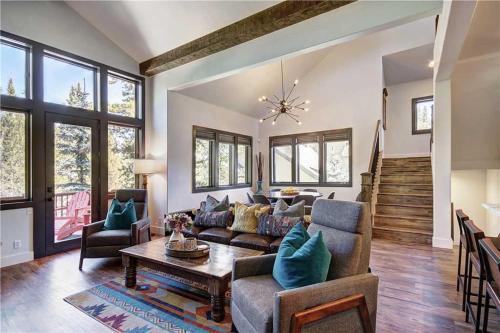 Great Escape Townhouse