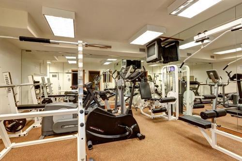 Lodge At Highland Greens 208