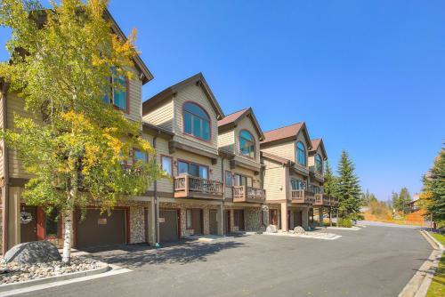 Villa Liftside Retreat