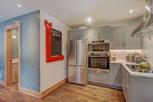 Riverhaus Home