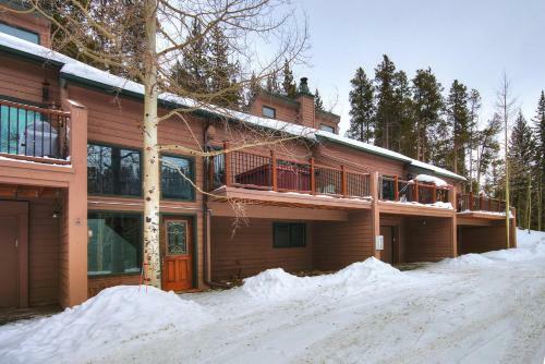 Eagle Ridge Escape Townhouse
