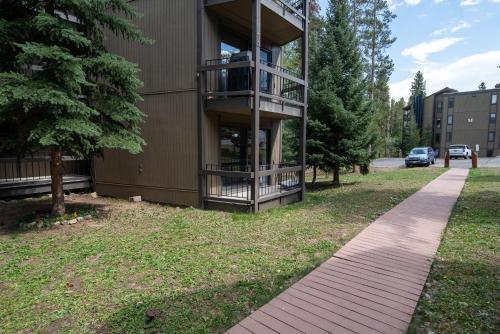 Gold Camp J135 Condo Nice Location Updates