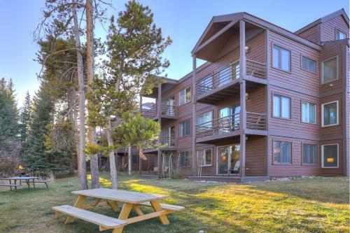Apartamento Wildwood Suites 104