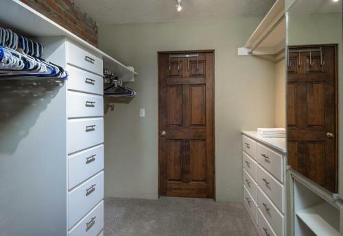 Miners Peak Residence