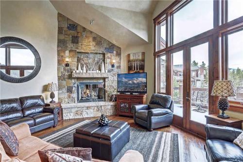 Grand Campion Home