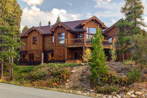 Grand Campion Home
