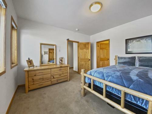 Boulder Lodge At Peak 8 Home